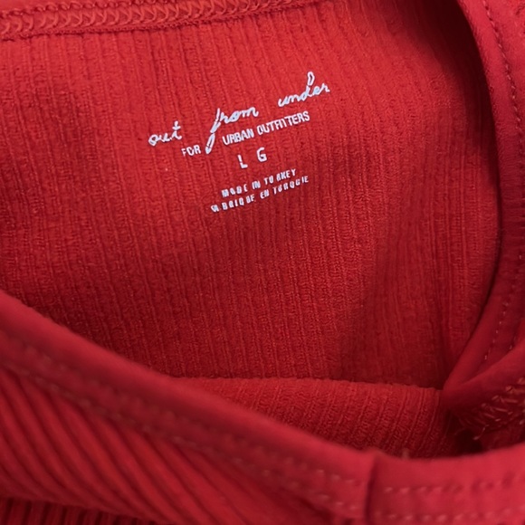 Red urban outfitters ripped very comfortable stretchy top - Picture 3 of 3